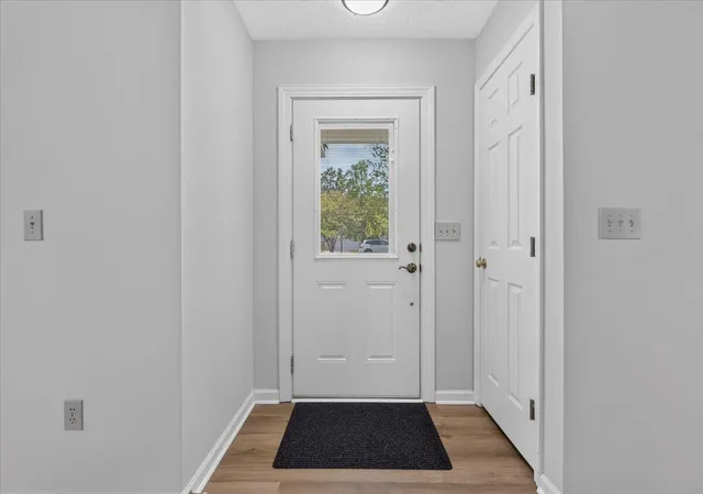 Photo 3 of Single family home for sale at 2876 N Moss Oak Ln, Charleston, SC 29414 | MLS# 26025653 | Listing updated on 2026-09-18