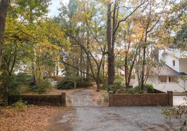 Photo 4 of Single family home for sale at 9875 Jamison Rd, Ladson, SC 29456 | MLS# 26025336 | Listing updated on 2026-09-10