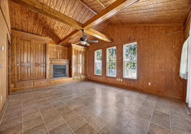 Photo 3 of Single family home for sale at 137 Railroad Ave, Springfield, SC 29146 | MLS# 26028931 | Listing updated on 2026-10-28