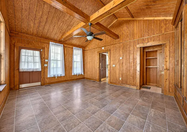 Photo 4 of Single family home for sale at 137 Railroad Ave, Springfield, SC 29146 | MLS# 26028931 | Listing updated on 2026-10-28