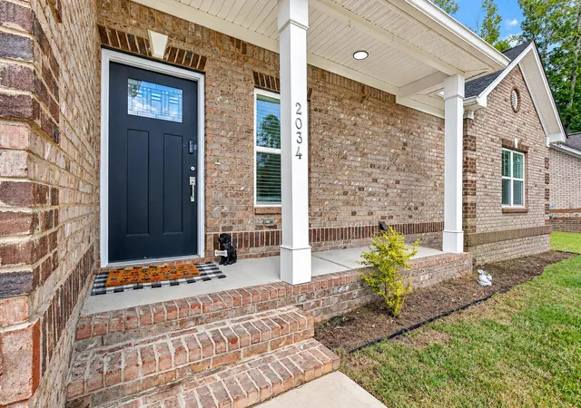 Photo 2 of Single family home for sale at 2034 Ne Longwood Rd, Orangeburg, SC 29118 | MLS# 26025099 | Listing updated on 2026-10-02