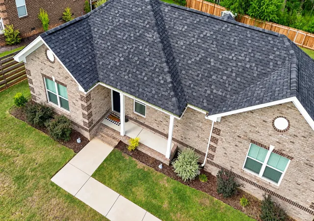Photo 3 of Single family home for sale at 2034 Ne Longwood Rd, Orangeburg, SC 29118 | MLS# 26025099 | Listing updated on 2026-10-02