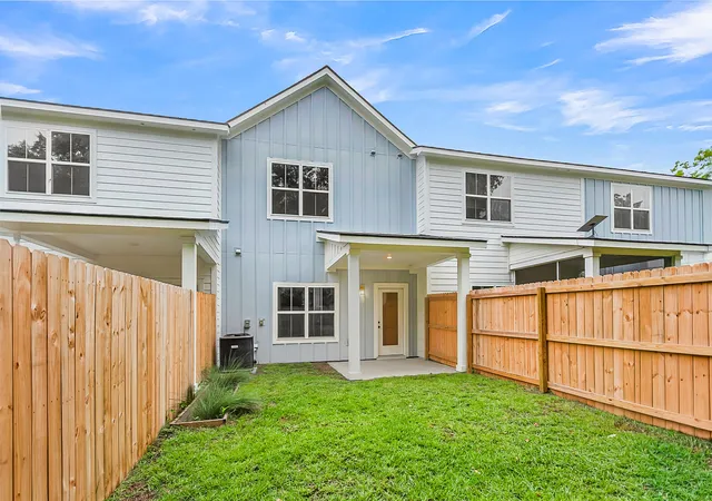 Photo 2 of Townhouse for sale at 4007 Gravely Ave, North Charleston, SC 29405 | MLS# 26024719 | Listing updated on 2026-09-03