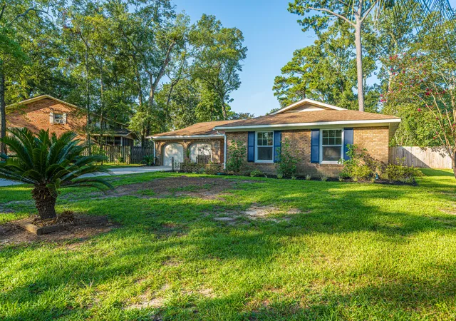 Photo 1 of Single family home for sale at 308 Grouse Rd, Summerville, SC 29485 | MLS# 26025900 | Listing updated on 2026-10-21