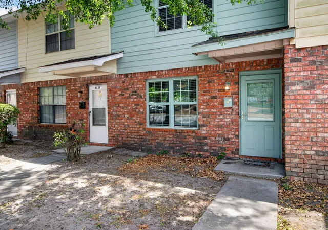 Photo 1 of Townhouse for sale at 5031 Chateau Ave, North Charleston, SC 29405 | MLS# 26025739 | Listing updated on 2026-10-23