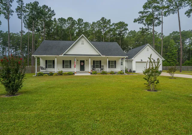 Photo 1 of Single family home for sale at 1288 Carter Rd, Ridgeville, SC 29472 | MLS# 26027419 | Listing updated on 2026-10-13