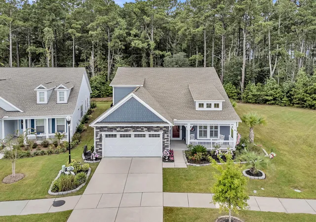 Photo 1 of Single family home for sale at 202 River Martin Ct, Summerville, SC 29483 | MLS# 26025581 | Listing updated on 2026-09-11