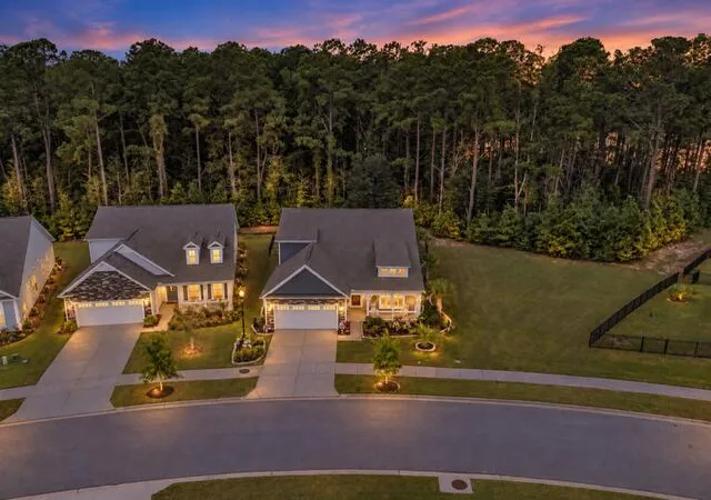 Photo 3 of Single family home for sale at 202 River Martin Ct, Summerville, SC 29483 | MLS# 26025581 | Listing updated on 2026-09-11