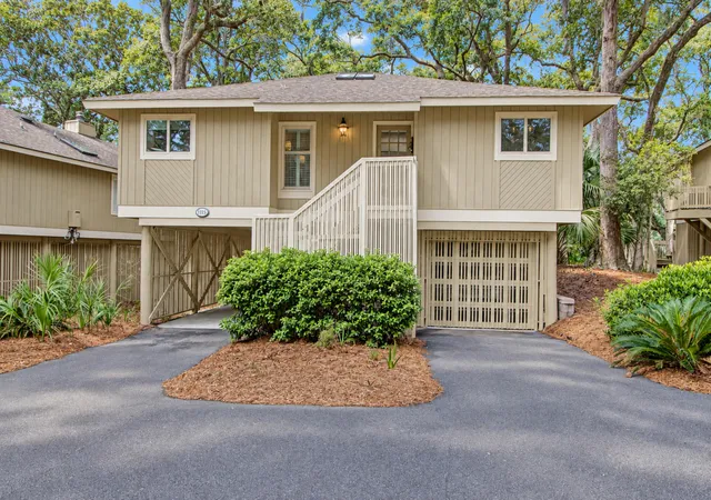 Photo 2 of Single family home for sale at 1115 Summer Wind Ln, Johns Island, SC 29455 | MLS# 26026634 | Listing updated on 2026-10-28