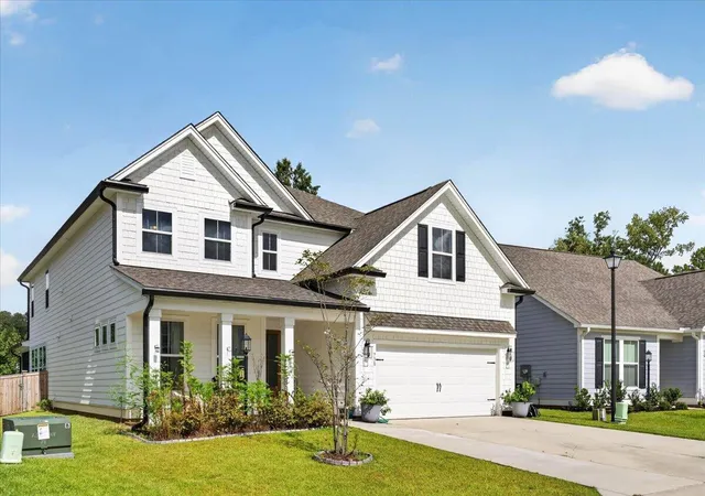 Photo 2 of Single family home for sale at 738 Opal Wing St, Moncks Corner, SC 29461 | MLS# 26027941 | Listing updated on 2026-10-09