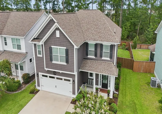 Photo 4 of Single family home for sale at 427 Whispering Breeze Ln, Summerville, SC 29486 | MLS# 26025518 | Listing updated on 2026-10-05