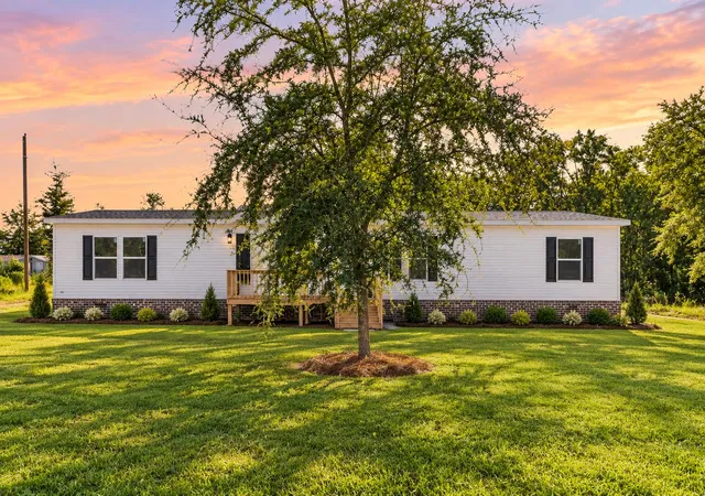 Photo 2 of Manufactured home for sale at 816 Macon Ln, Walterboro, SC 29488 | MLS# 26026183 | Listing updated on 2026-09-26