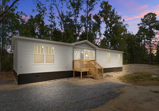 Manufactured home for sale at 111 Amber Rd, Summerville, SC 29483 | MLS# 26027647