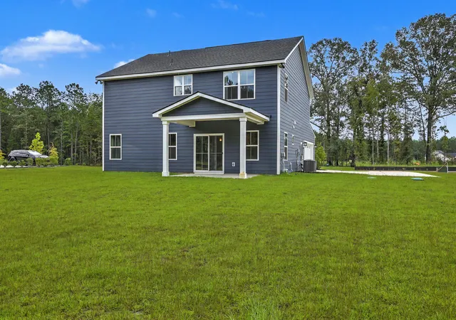 Photo 4 of Single family home for sale at 1018 Lacebark Dr, Ridgeville, SC 29472 | MLS# 26025612 | Listing updated on 2026-09-22