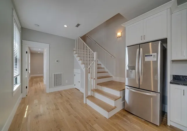 Photo 3 of Single family home for sale at 73 Hanover St, Charleston, SC 29403 | MLS# 26024782 | Listing updated on 2026-09-02