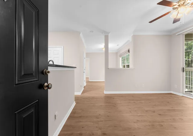 Photo 2 of Townhouse for sale at 1600 Long Grv Dr #1622, Mount Pleasant, SC 29464 | MLS# 26028032 | Listing updated on 2026-10-20