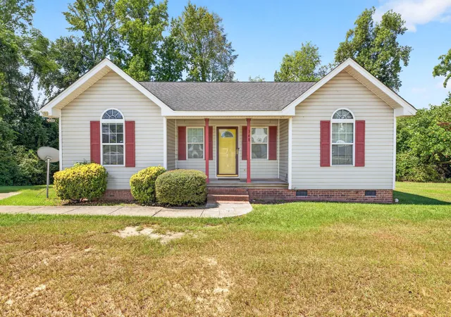 Photo 1 of Single family home for sale at 368 E Huson Cir, Orangeburg, SC 29115 | MLS# 26025263 | Listing updated on 2026-10-02