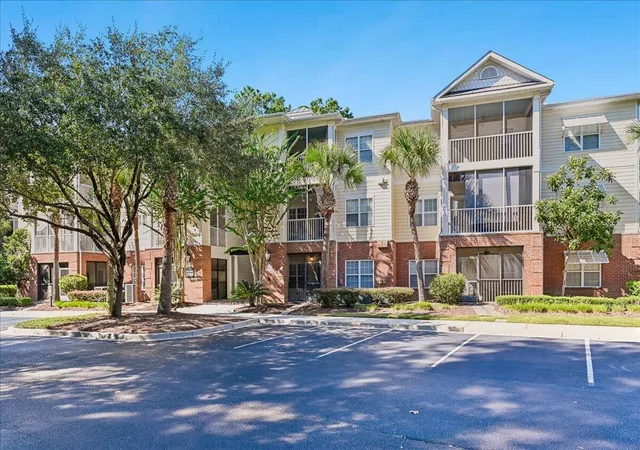 Photo 1 of Townhouse for sale at 1501 Basildon Rd, Mount Pleasant, SC 29466 | MLS# 26027309 | Listing updated on 2026-10-03