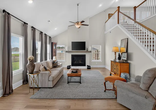 Photo 3 of Single family home for sale at 109 Bolsena Ct, Summerville, SC 29486 | MLS# 26025557 | Listing updated on 2026-10-26