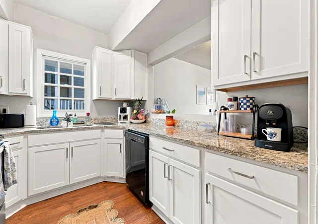Photo 4 of Multi family home for sale at 183 Smith St, Charleston, SC 29403 | MLS# 26025369 | Listing updated on 2026-09-09
