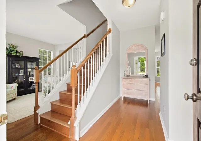 Photo 2 of Single family home for sale at 2735 Four Winds Pl, Mount Pleasant, SC 29466 | MLS# 26026681 | Listing updated on 2026-10-18