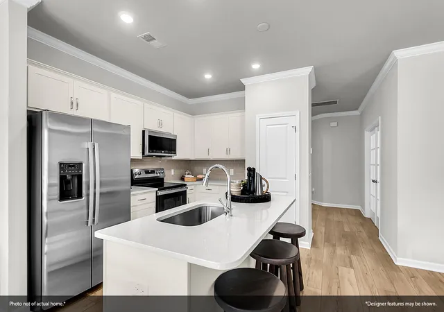Photo 3 of Single family home for sale at 254 Central Crk Dr, Goose Creek, SC 29445 | MLS# 26024810 | Listing updated on 2026-10-03