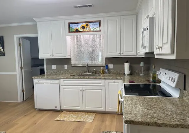 Photo 3 of Single family home for sale at 1165 Heritage Dr, Manning, SC 29102 | MLS# 26027475 | Listing updated on 2026-10-03