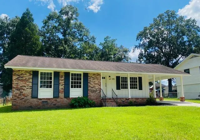 Photo 1 of Single family home for sale at 3325 Stonehaven Dr, North Charleston, SC 29420 | MLS# 26024784 | Listing updated on 2026-09-02