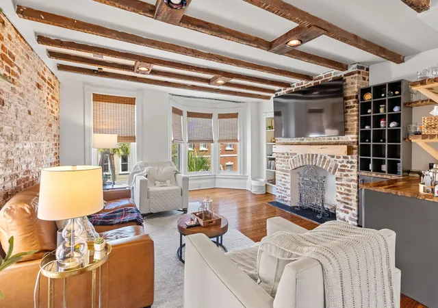 Photo 3 of Single family home for sale at 53 Broad St, Charleston, SC 29401 | MLS# 26024754 | Listing updated on 2026-09-13