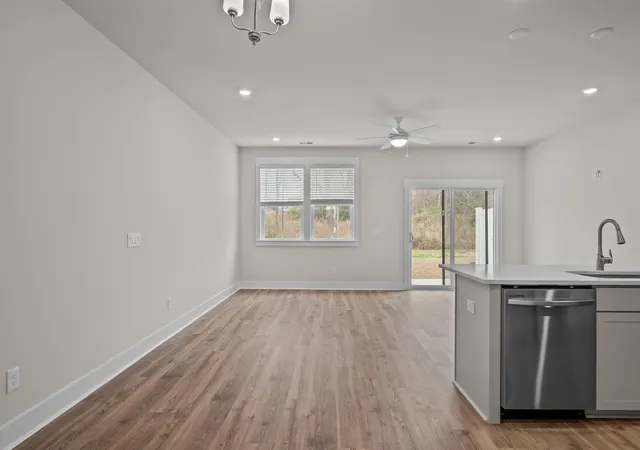Photo 4 of Townhouse for sale at 5099 Buggs Ln, Summerville, SC 29485 | MLS# 26025313 | Listing updated on 2026-09-08