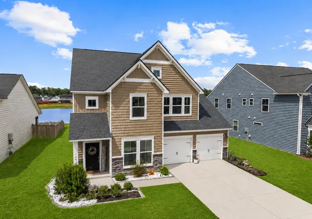 Photo 1 of Single family home for sale at 706 Spanish Pointe Dr, Summerville, SC 29486 | MLS# 26026732 | Listing updated on 2026-10-15