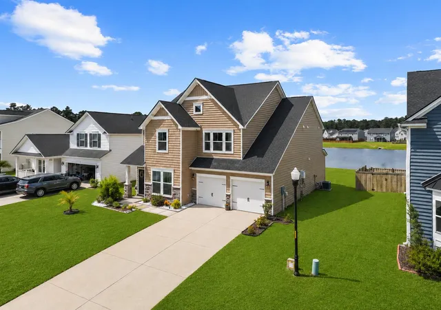 Photo 3 of Single family home for sale at 706 Spanish Pointe Dr, Summerville, SC 29486 | MLS# 26026732 | Listing updated on 2026-10-15