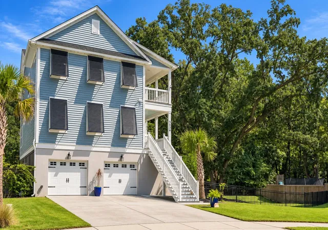 Photo 1 of Single family home for sale at 5036 Gum Tree Ln, Johns Island, SC 29455 | MLS# 26026209 | Listing updated on 2026-10-15