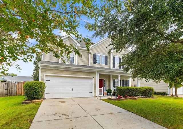 Photo 1 of Single family home for sale at 108 Tandil Ct, Summerville, SC 29483 | MLS# 26026852 | Listing updated on 2026-09-30