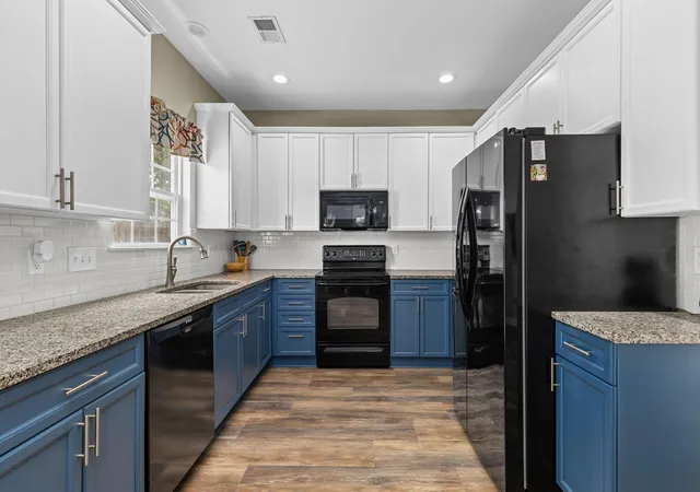 Photo 2 of Single family home for sale at 108 Tandil Ct, Summerville, SC 29483 | MLS# 26026852 | Listing updated on 2026-09-30