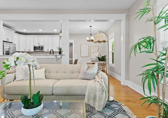 Photo 4 of Single family home for sale at 215 W Main St, Moncks Corner, SC 29461 | MLS# 26023260 | Listing updated on 2026-09-18