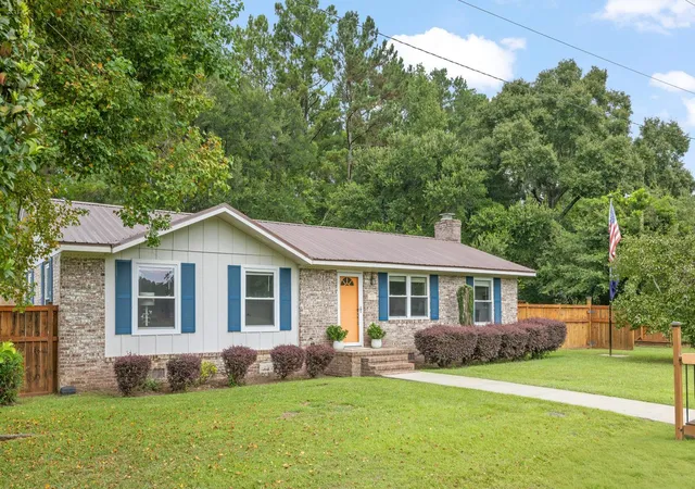 Single family home for sale at 100 Ballentine St, Moncks Corner, SC 29461 | MLS# 26027328