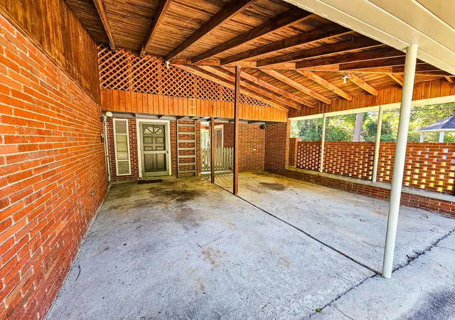 Photo 3 of Single family home for sale at 201 Overhill Rd, Walterboro, SC 29488 | MLS# 26024936 | Listing updated on 2026-09-03