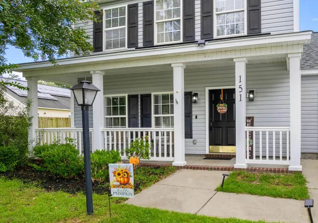 Photo 2 of Single family home for sale at 151 Highwoods Plantation Ave, Summerville, SC 29485 | MLS# 26027954 | Listing updated on 2026-10-12