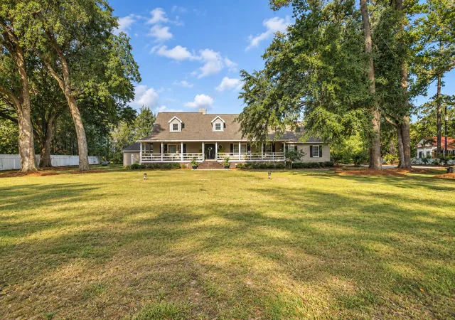 Photo 2 of Single family home for sale at 580 Possum Cor Rd, Walterboro, SC 29488 | MLS# 26025526 | Listing updated on 2026-09-11