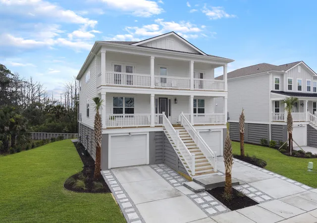 Photo 2 of Single family home for sale at 2276 Minifarm Way, Mount Pleasant, SC 29466 | MLS# 26025233 | Listing updated on 2026-09-08