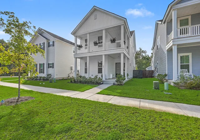 Photo 4 of Single family home for sale at 105 Osprey Ridge Ln, Summerville, SC 29483 | MLS# 26025433 | Listing updated on 2026-09-10