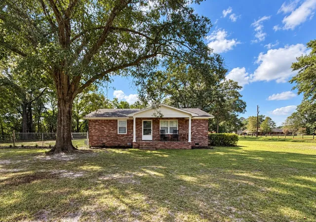 Photo 1 of Single family home for sale at 1413 Beach Rd, Walterboro, SC 29488 | MLS# 26026294 | Listing updated on 2026-09-22