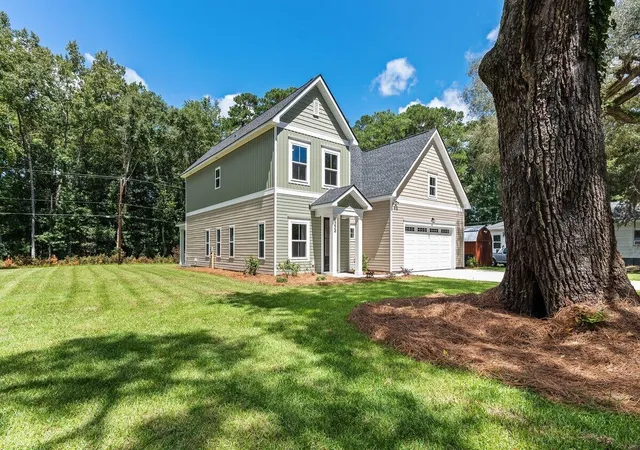 Photo 3 of Single family home for sale at 6224 Martin St, Ravenel, SC 29470 | MLS# 26025128 | Listing updated on 2026-09-17