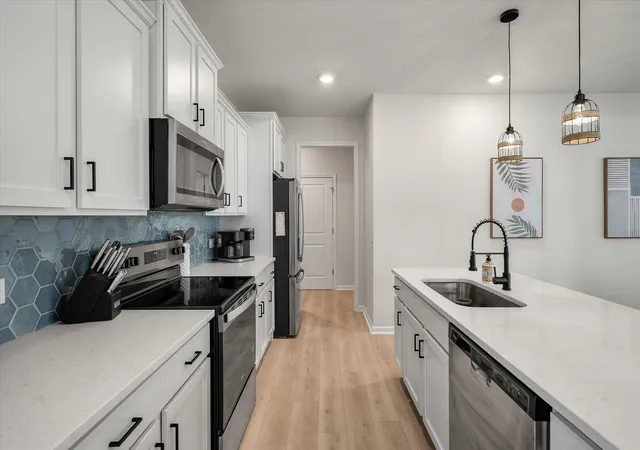 Photo 3 of Single family home for sale at 181 Surfbird Rd, Summerville, SC 29486 | MLS# 26026555 | Listing updated on 2026-10-27