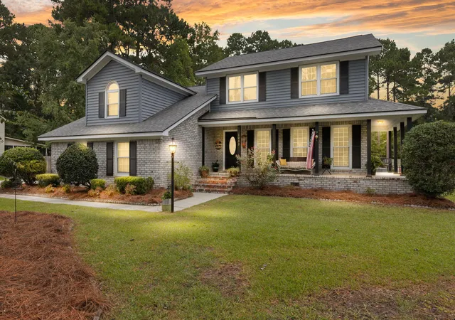 Photo 2 of Single family home for sale at 1033 Trotters Blvd, Summerville, SC 29483 | MLS# 26026751 | Listing updated on 2026-10-16