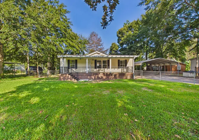 Photo 2 of Manufactured home for sale at 632 Levee Dr, Moncks Corner, SC 29461 | MLS# 26026372 | Listing updated on 2026-10-07