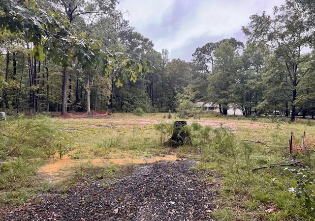 Photo 2 of Land for sale at 300 Summerset Ln, Summerville, SC 29483 | MLS# 26027520 | Listing updated on 2026-10-07