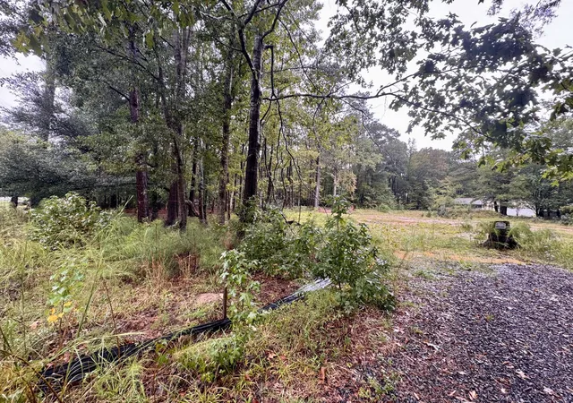 Photo 3 of Land for sale at 300 Summerset Ln, Summerville, SC 29483 | MLS# 26027520 | Listing updated on 2026-10-07