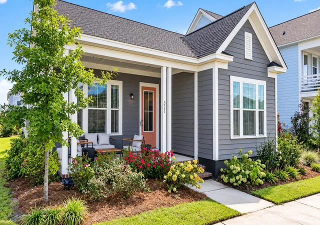 Photo 4 of Single family home for sale at 321 Baritone Rd, Summerville, SC 29486 | MLS# 26025155 | Listing updated on 2026-09-05